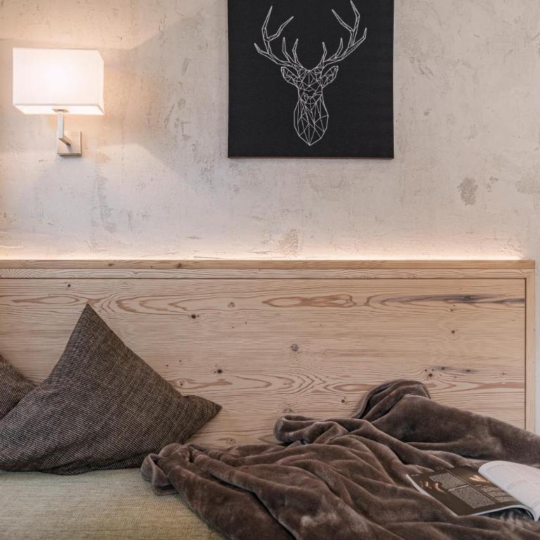 Appartements Alpenkristall - Two-Bedroom Apartment with Balcony - 4