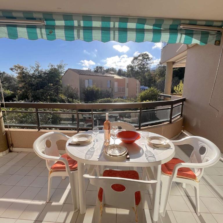 CA250-115 APPARTEMENT 2 pièces 2 personnes CAVALAIRE SUR MER - Appartamento con 1 Camera da Letto - 1