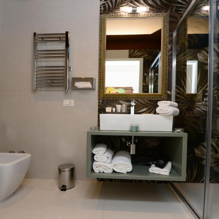 Dimora del Cuore GUEST HOUSE IN Centro - Camera Matrimoniale con Bagno Privato - 11