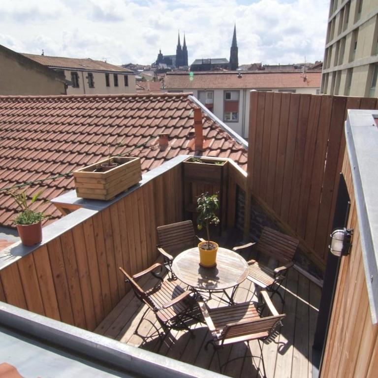 Appartement centre-ville avec terrasse et place de parking - Appartement 2 Chambres - 8