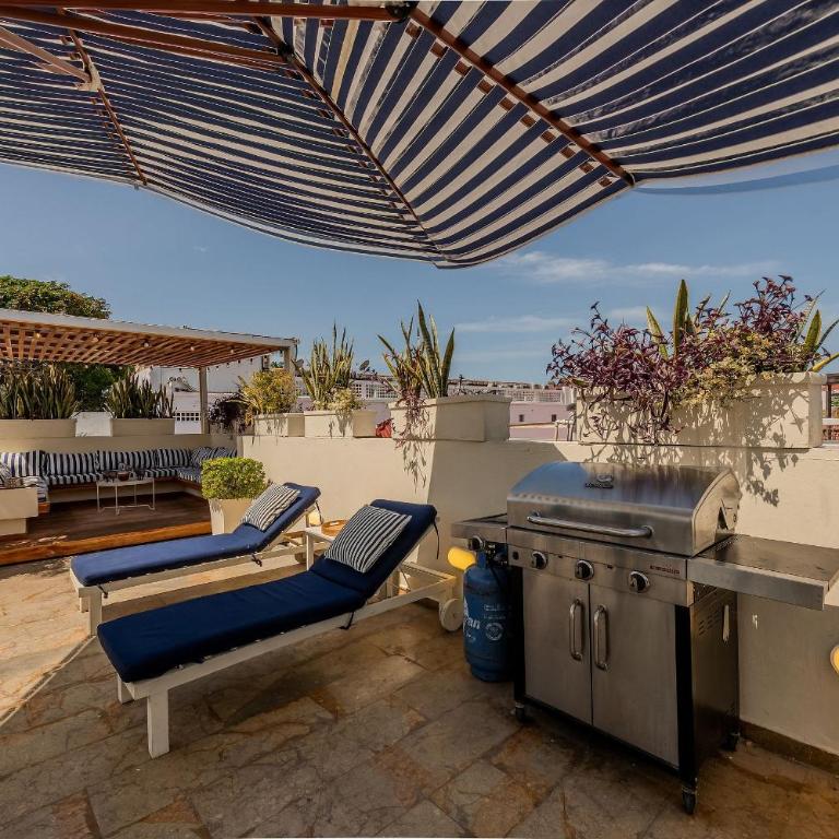 5 Bedroom House in the Walled City with Pool - Deluxe Villa - 57