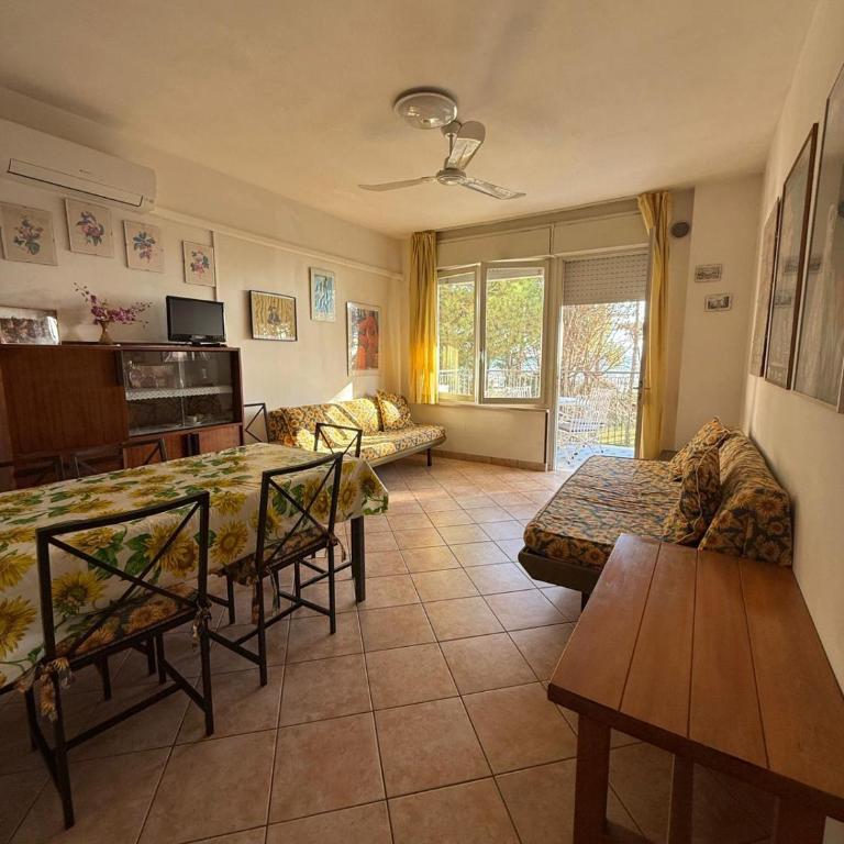 Porto Santa Margherita - Appartamento Fronte Mare - Posto spiaggia - Appartamento con 1 Camera da Letto - 2
