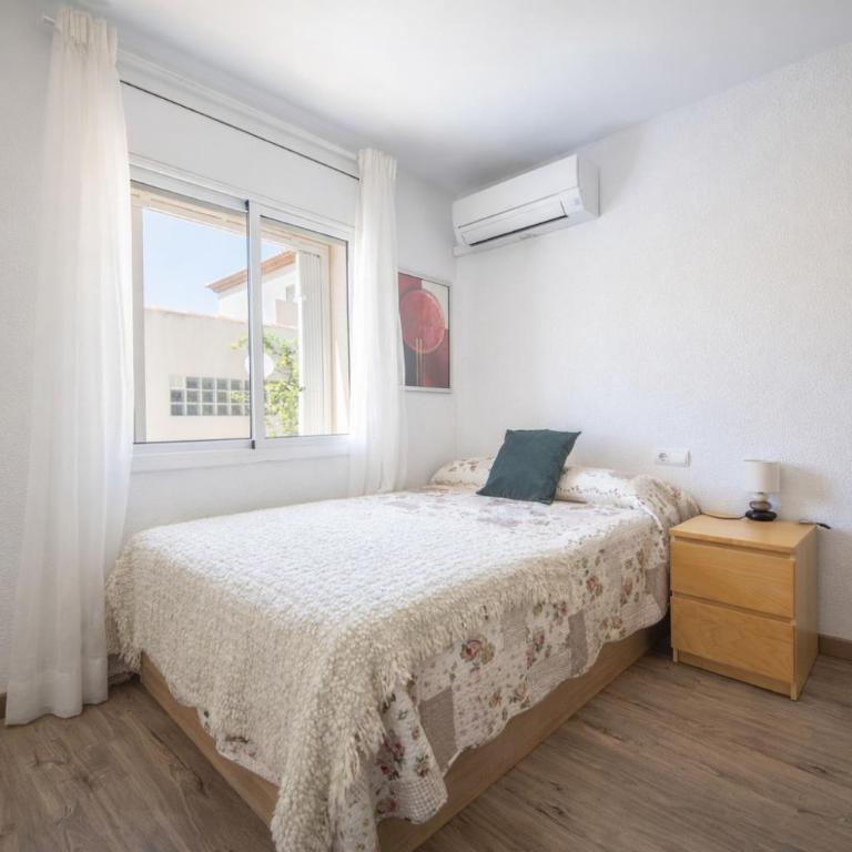 Catalunya Casas Villa Moderna 200m to village and secluded beach - Villa con piscina privada - 13