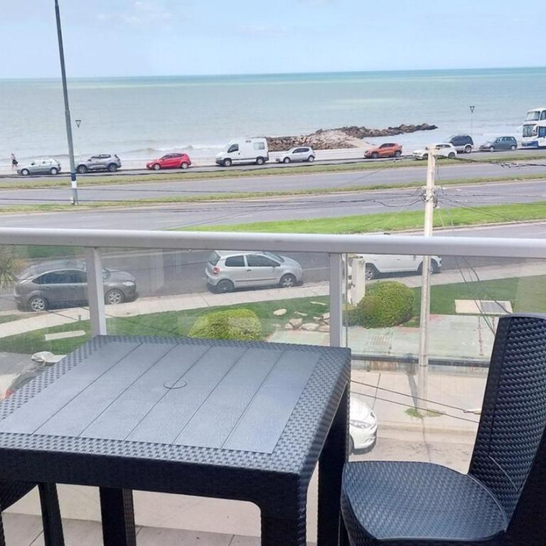 Departamento Frente al Mar Playas Perla Norte - Apartamento de 1 dormitorio - 1