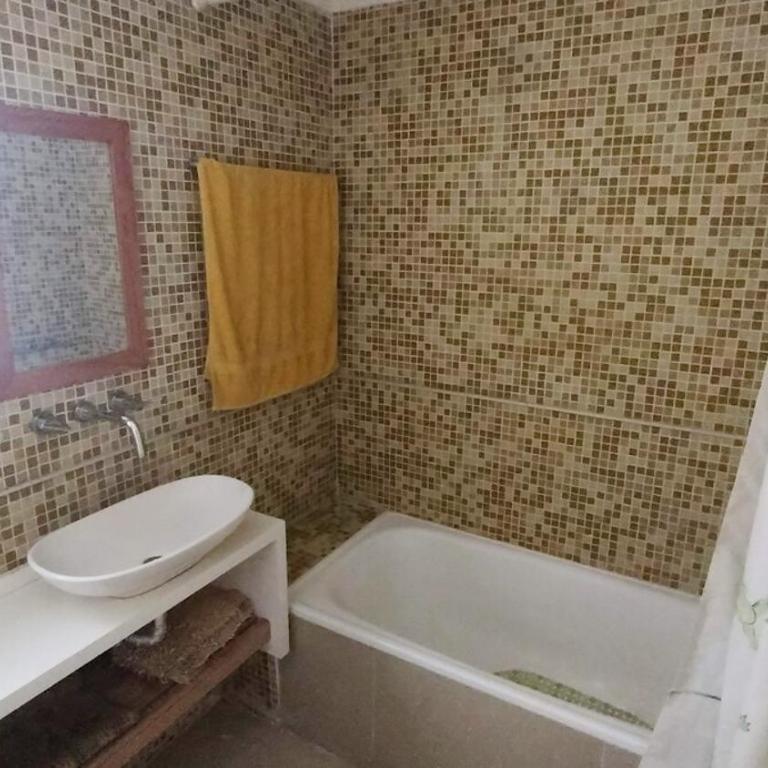 Departamento Frente al Mar Playas Perla Norte - Apartamento de 1 dormitorio - 2