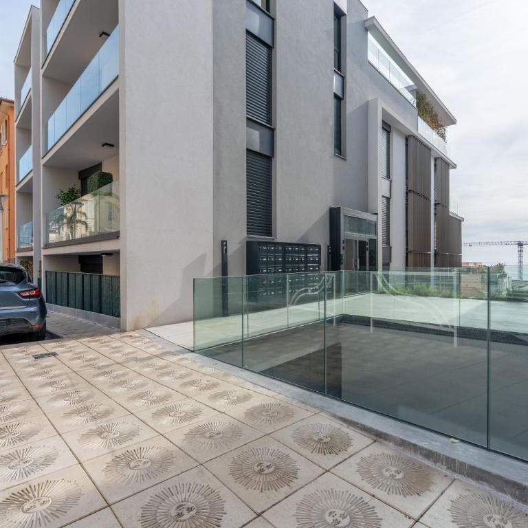 Monaco Bliss apartments 5 min to Casino - One-Bedroom Apartment - 21