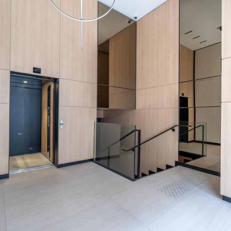 Monaco Bliss apartments 5 min to Casino - One-Bedroom Apartment - 18