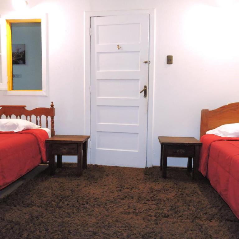 Alojamiento Chorrillos - Twin Room with Shared Bathroom - 1