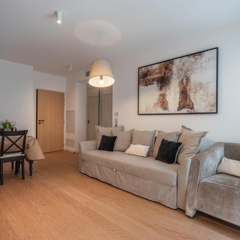 Monaco Bliss apartments 5 min to Casino - One-Bedroom Apartment - 9