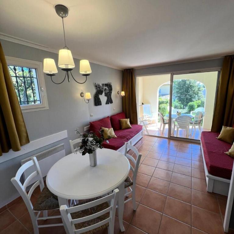 Village Pont Royal en Provence - maeva Home - Appartement 2 pièces 5 personnes - Sélection MAE-1083 - Appartement - 1