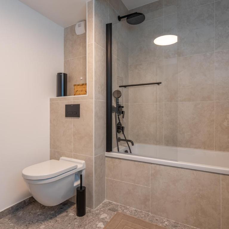 Monaco Bliss apartments 5 min to Casino - One-Bedroom Apartment - 1