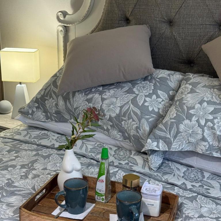 GARAN AIKE Shelter and style in front of Canal Señoret - Two-Bedroom Apartment - 48