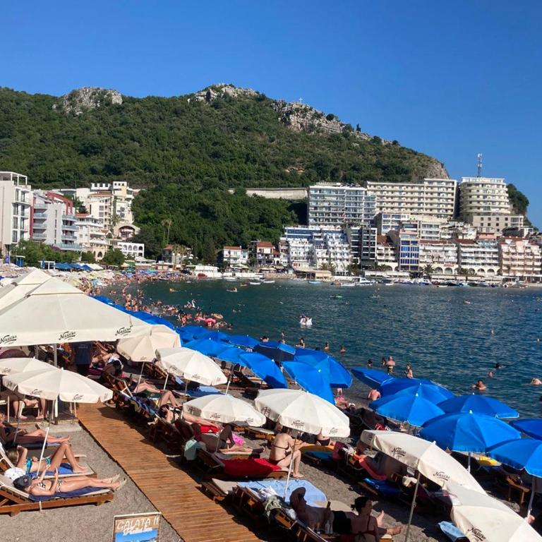 The best view in Montenegro - Three-Bedroom Apartment - Oceanfront - 48