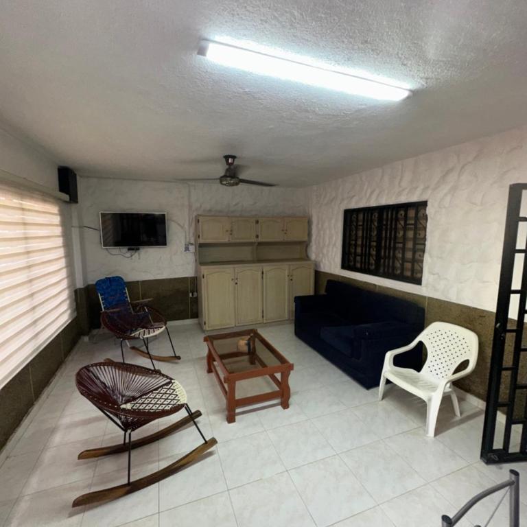 Casa Acogedora En Pozos Colorados - Casa de 2 dormitorios - 4