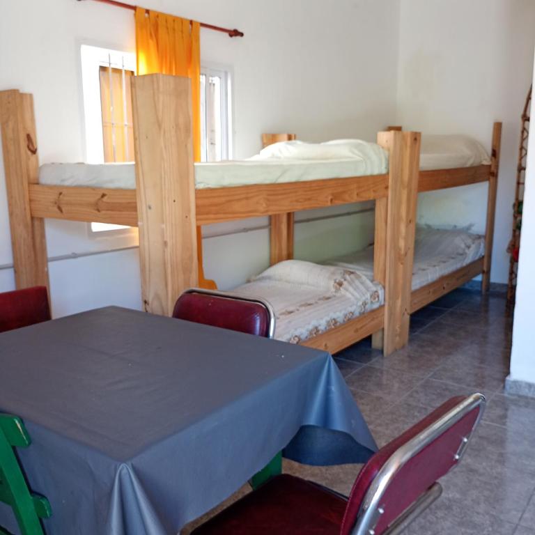 Refugio Amaicha - Habitación Cuádruple - vistas al jardín - 6