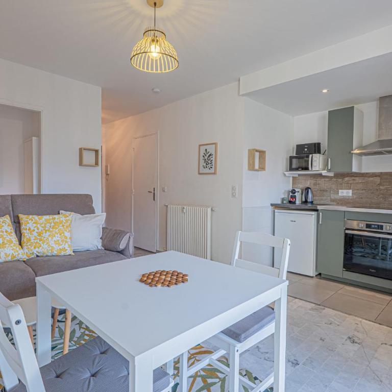Studio avec balcon et parking proche plages - Studio - 9