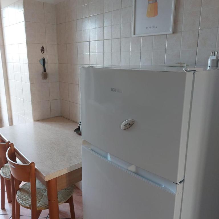 Rome View Apartment - Three-Bedroom Apartment - 18