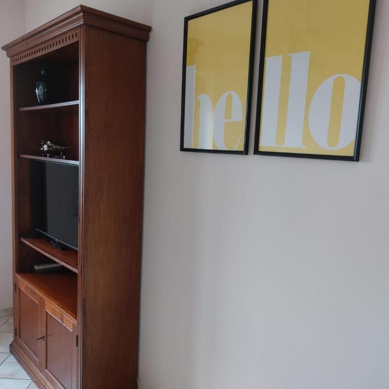Rome View Apartment - Three-Bedroom Apartment - 7