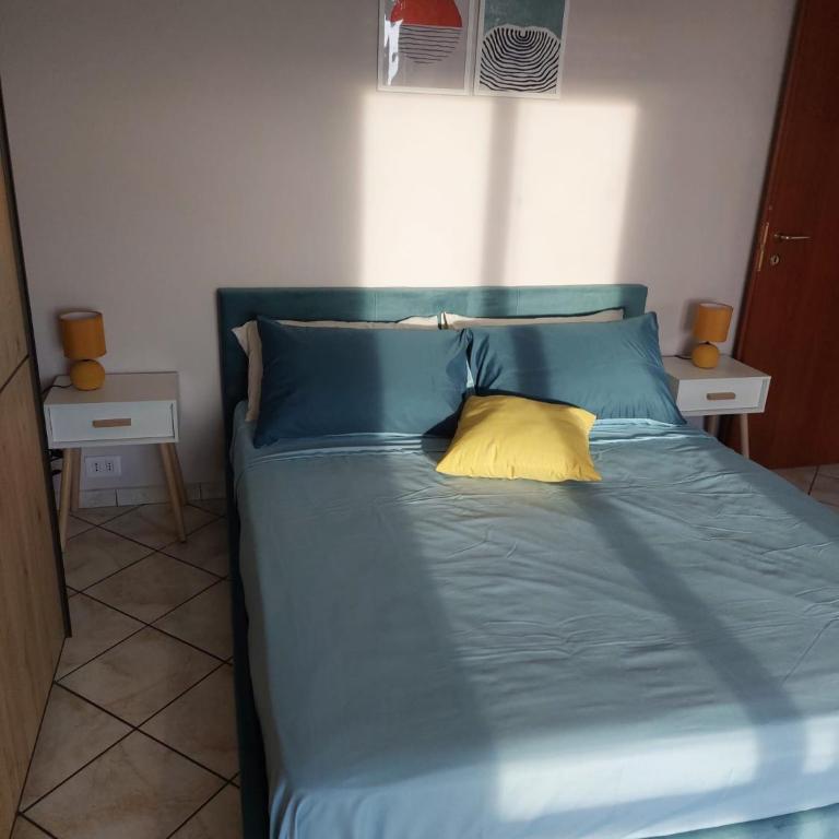 Rome View Apartment - Three-Bedroom Apartment - 19