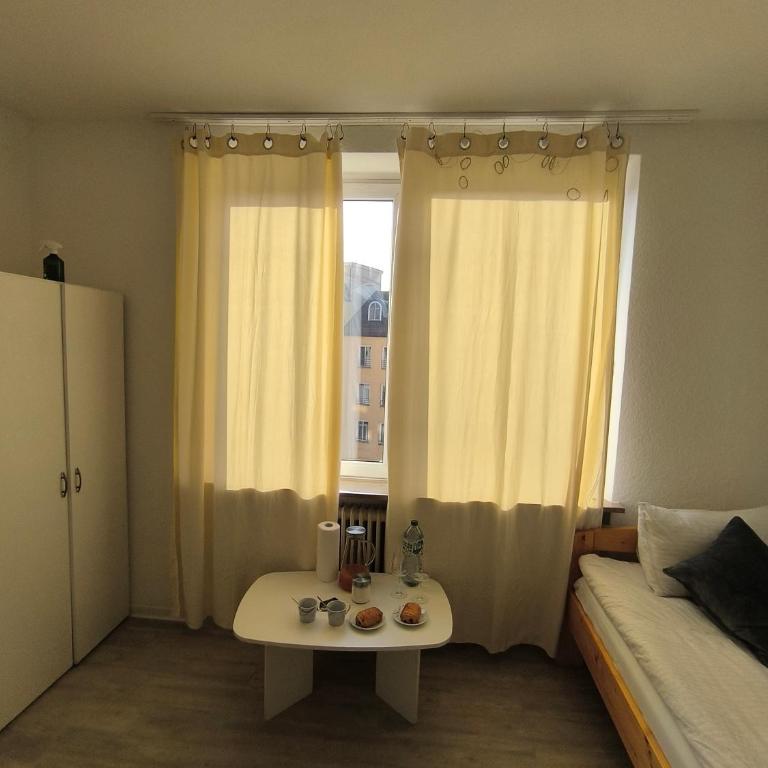 Central Hostel Nurnberg - Familienzimmer mit Gemeinschaftsbad - 4