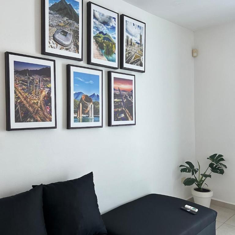 Casa completa Puerta de Hierro Grupos y Familias Totalmente equipada - Three-Bedroom House - 2