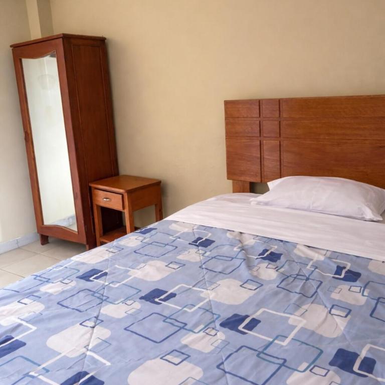 Central 3 minutes from Plaza de Armas by car - Three-Bedroom Apartment - 12