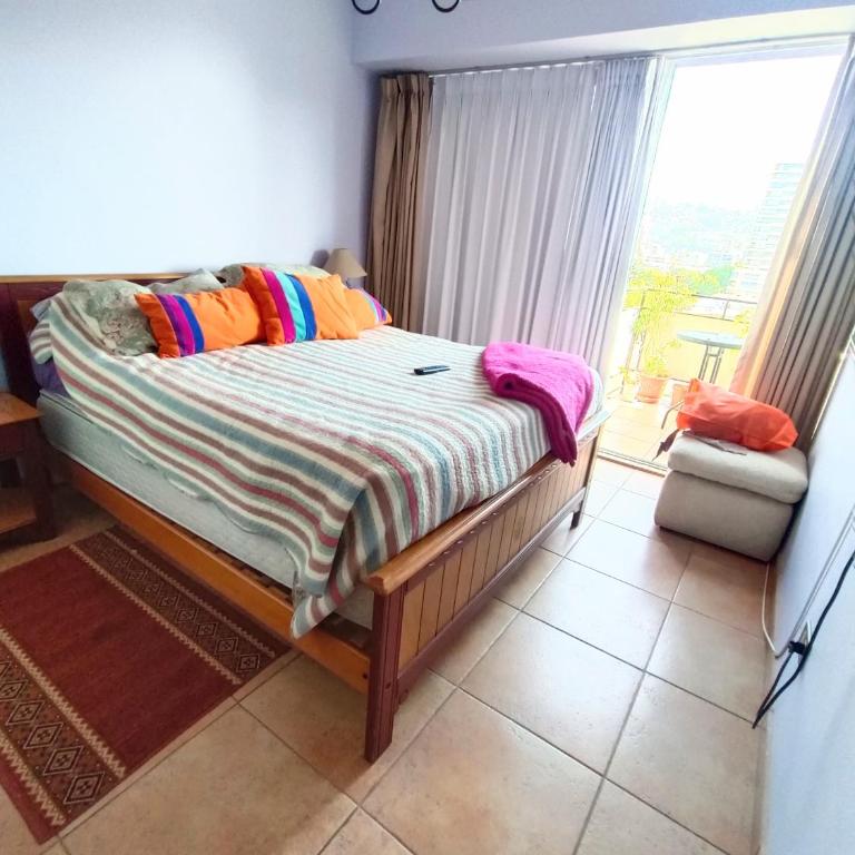 Departamento a pasos del Casino y playas - Three-Bedroom Apartment - 8