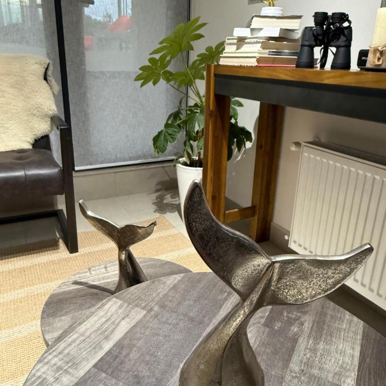 GARAN AIKE Shelter and style in front of Canal Señoret - Two-Bedroom Apartment - 22