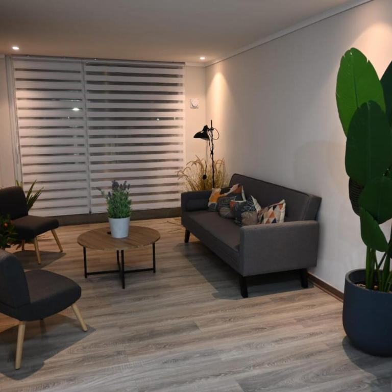 Depto Nuevo Full equipo, Estacionamiento grande - One-Bedroom Apartment - 1