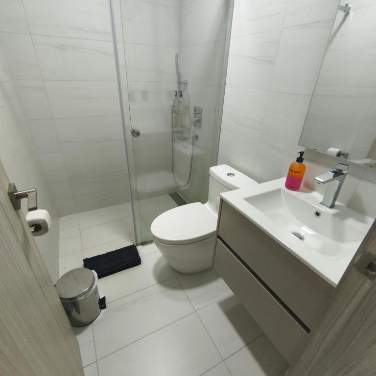Apartamento de lujo en La Carolina, piso alto con jacuzzi y piscina - One-Bedroom Apartment - 46