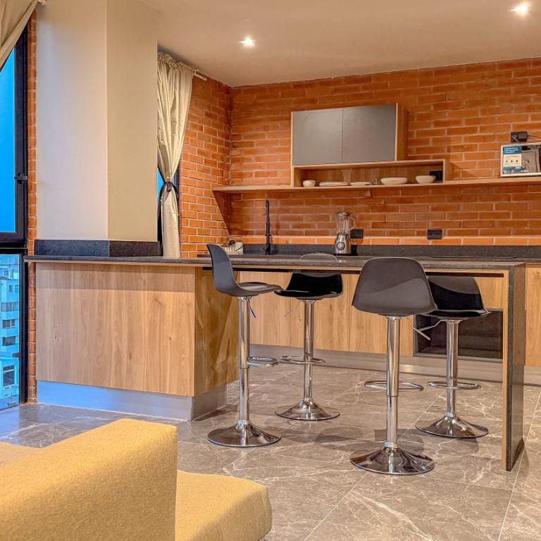 Suite para 5 con Vista, Pool, Gym, Col Americana 701 - Apartamento de 1 dormitorio - 4