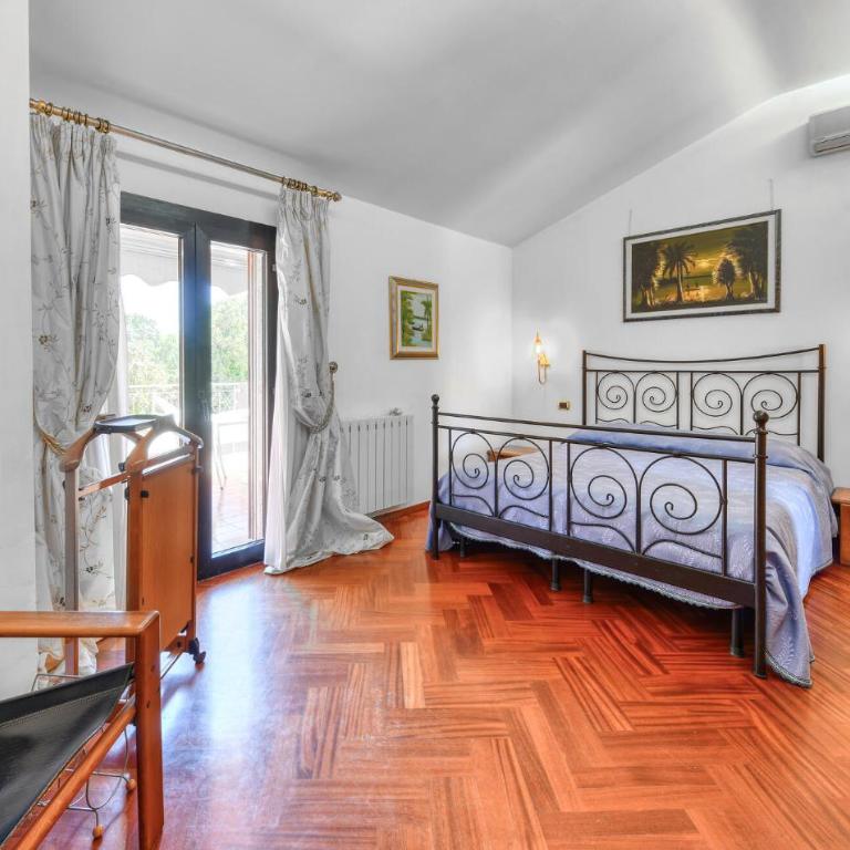 Beautiful Home In Siracusa - Casa Vacanze con 4 Camere da Letto - 25
