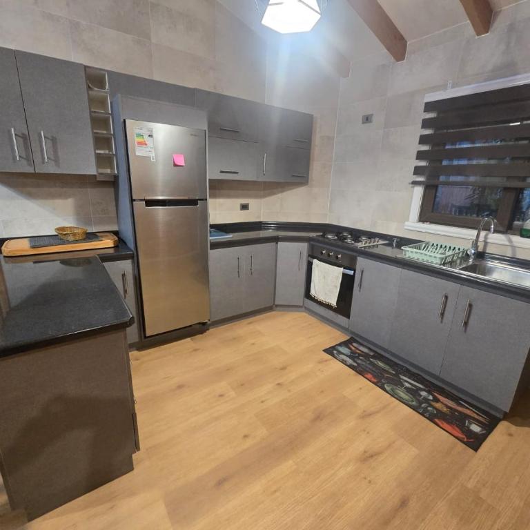 Cabañas con hermosa vista al rio - Three-Bedroom House - 6