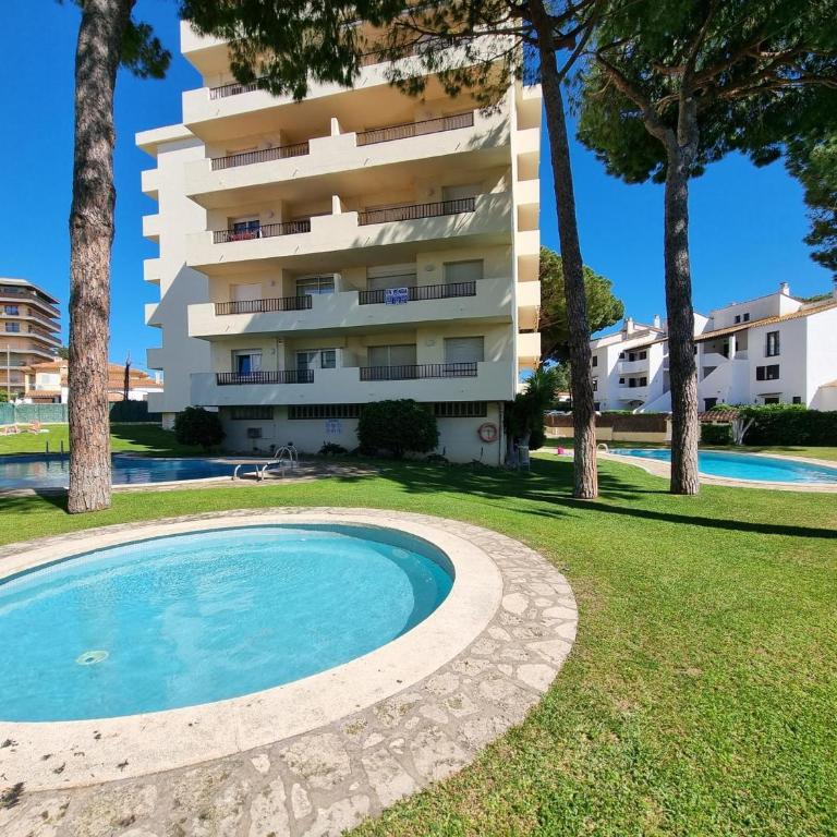 Apartamento acogedor a 200m de la playa con piscina compartida en L'Escala - HISP-236-79 - Appartamento - 1