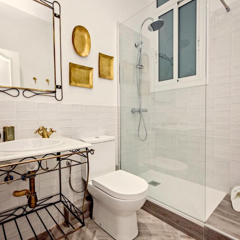 Sweett - Urgell - Three-Bedroom Apartment - 8