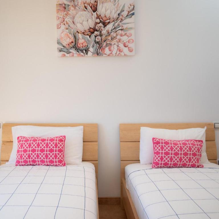 Villa Solara - Three-Bedroom Villa - 17