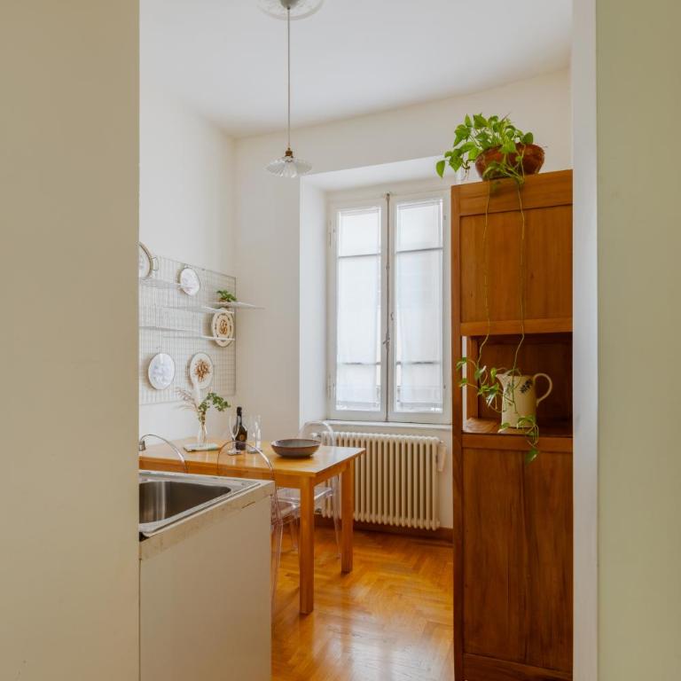 Charming apartment in a 1910s building 2 min walk from the Colosseum - Appartamento con 1 Camera da Letto - 6