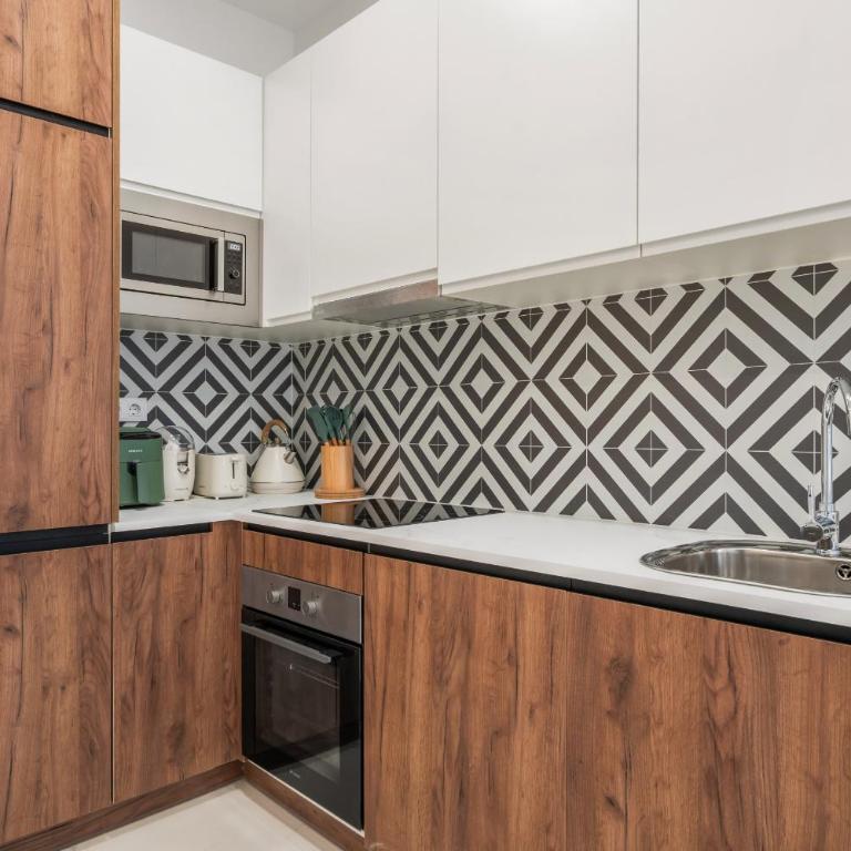 Moderno Apartamento Recien Reformado para 4 personas Alquiler Temporal - Apartment - 3