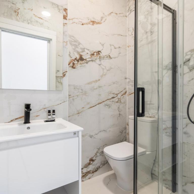 Moderno Apartamento Recien Reformado para 4 personas Alquiler Temporal - Apartment - 19