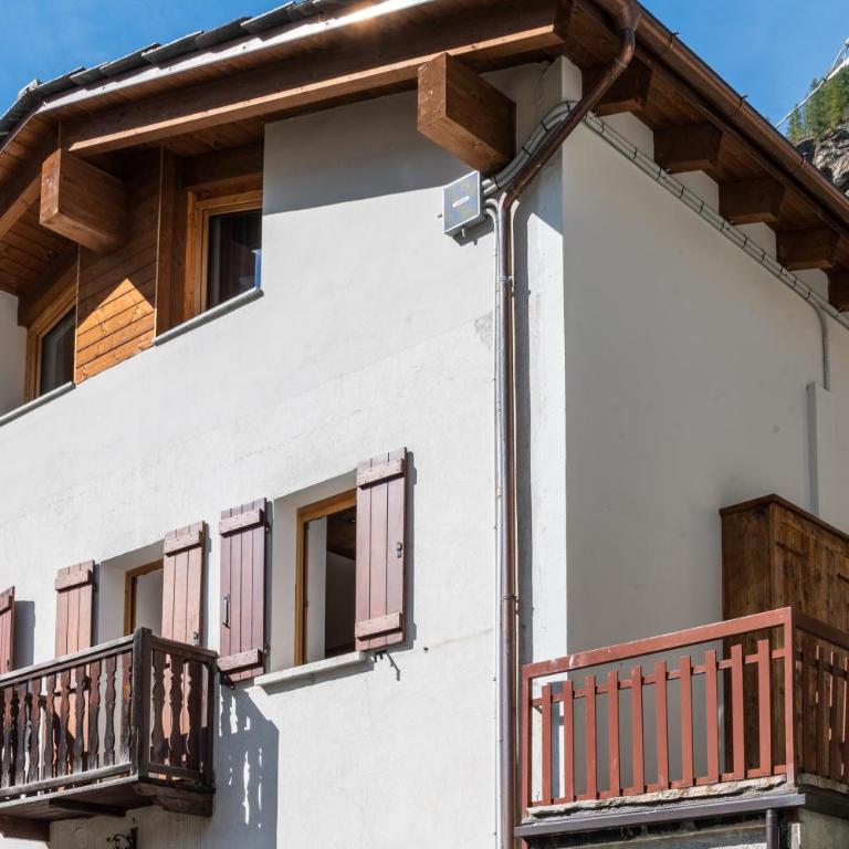 HelloCHALET - Casa Val - Your Walking Distance holiday - Casa con 3 Camere da Letto - 6