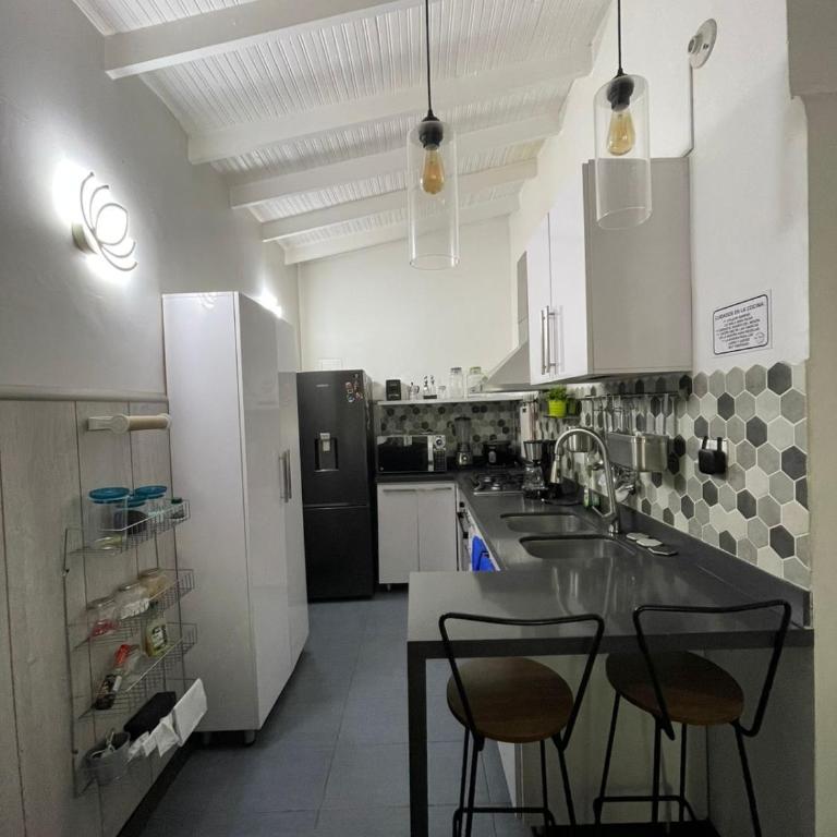 Casa Florez - Three-Bedroom Apartment - 18