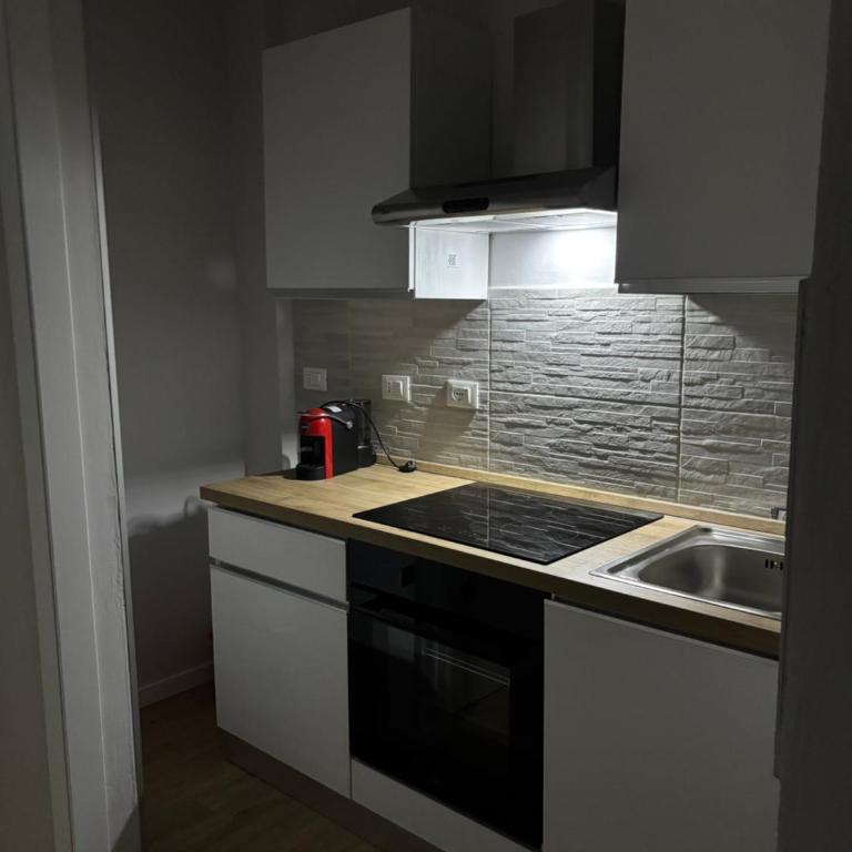 Blue Garda Apartment - One-Bedroom Apartment - 15