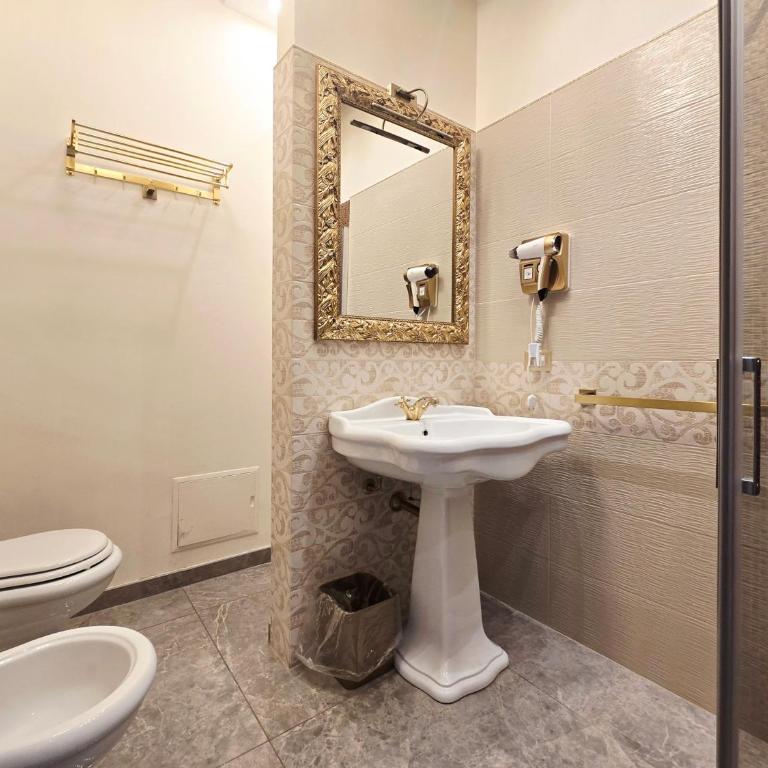 GOLD SUITE - Appartamento con 1 Camera da Letto - 33