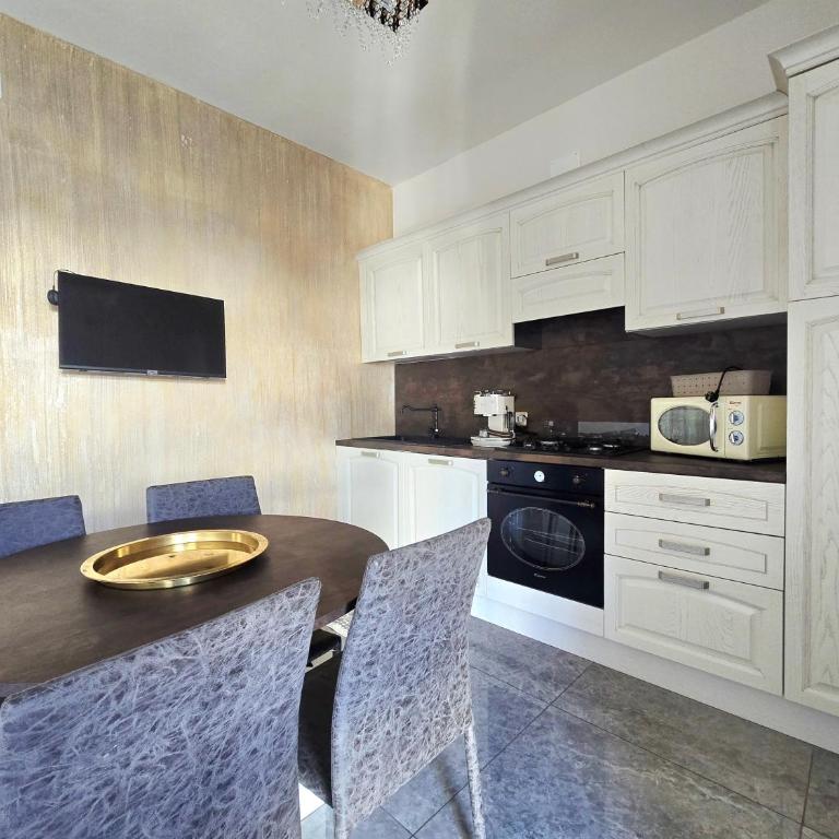 GOLD SUITE - Appartamento con 1 Camera da Letto - 39