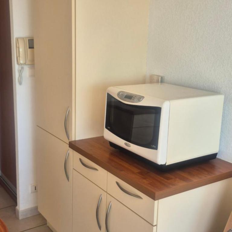 Le Matago A36, Superbe T2 avec vue sur le Port, parking, piscine, clim - Appartamento con 1 Camera da Letto - 9