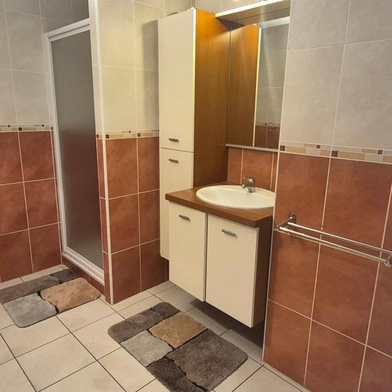 Le Matago A36, Superbe T2 avec vue sur le Port, parking, piscine, clim - Appartamento con 1 Camera da Letto - 10