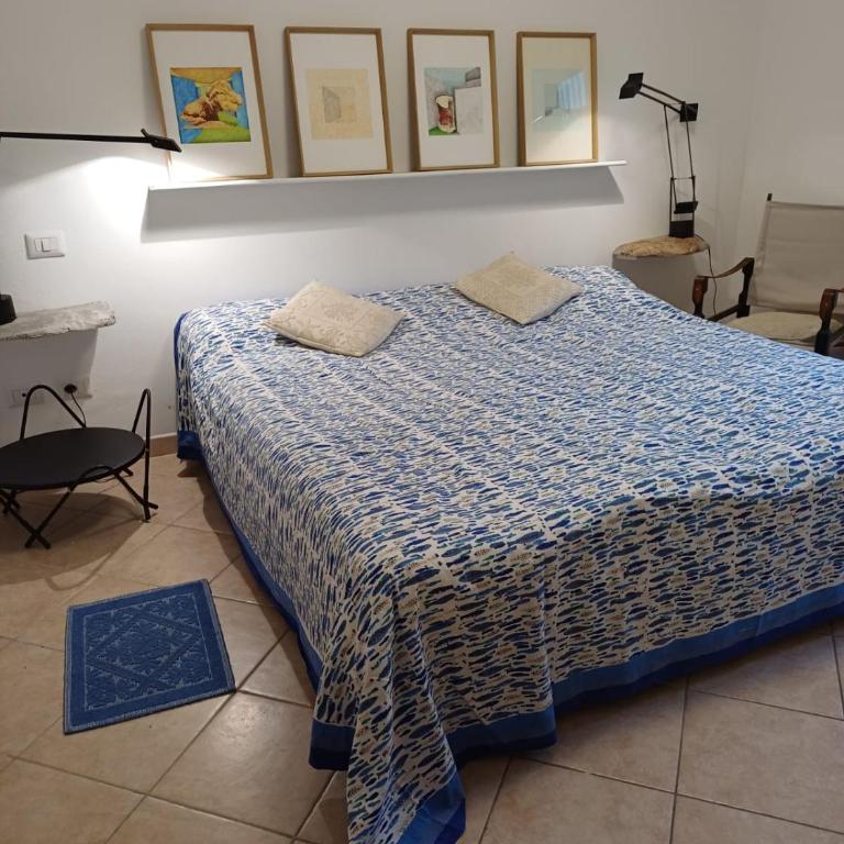 Bright apartment with garden and sea-view terrace - Two-Bedroom Apartment - 9