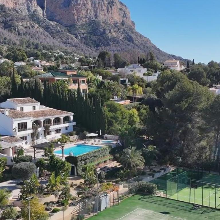 Sunset Villa Javea with private pool, padel & tennis court - Villa - 1