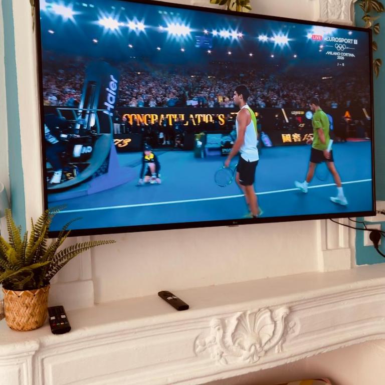 T1 TV 43' avec Netflix - canal série - apple TV - OCS - Disney - Dazen - bein sport - prime vidéo - Apartamento de 1 dormitorio - 12