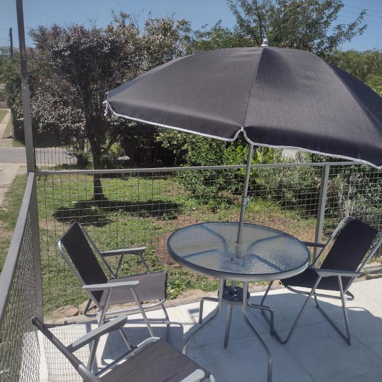 Refugio Serrano Carlos Paz parque y pileta privada - Casa de 3 dormitorios - 2